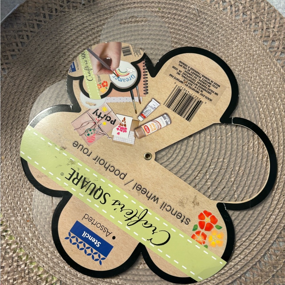 Crafty Square Assorted Stencil Wheel